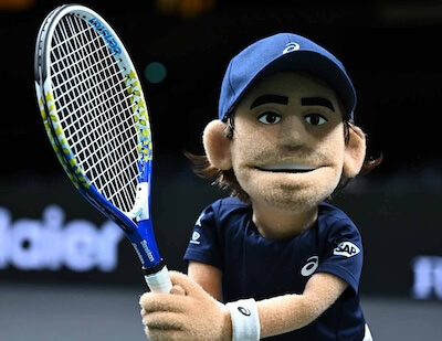 alex de minaur puppet